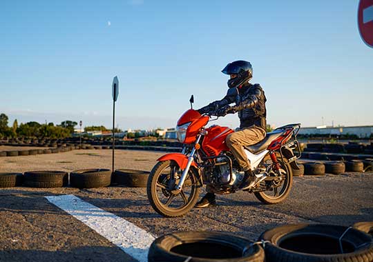 Carnet A2 (moto ~500cc)