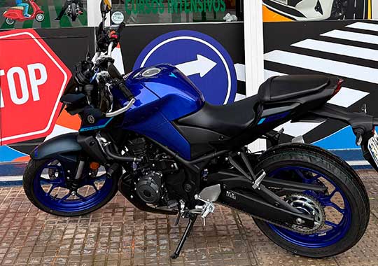 Yamaha MTM 320 A 321cc (A2)